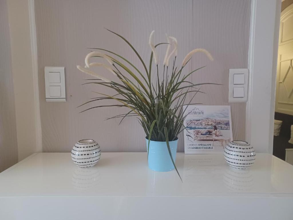Venture Apartment Марсилия Екстериор снимка